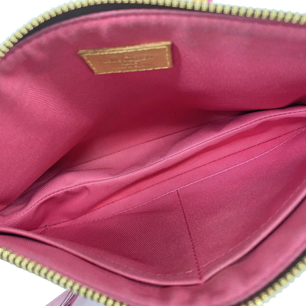 LOUIS VUITTON Brown Monogram Shoulder Bag - Picture 4 of 10